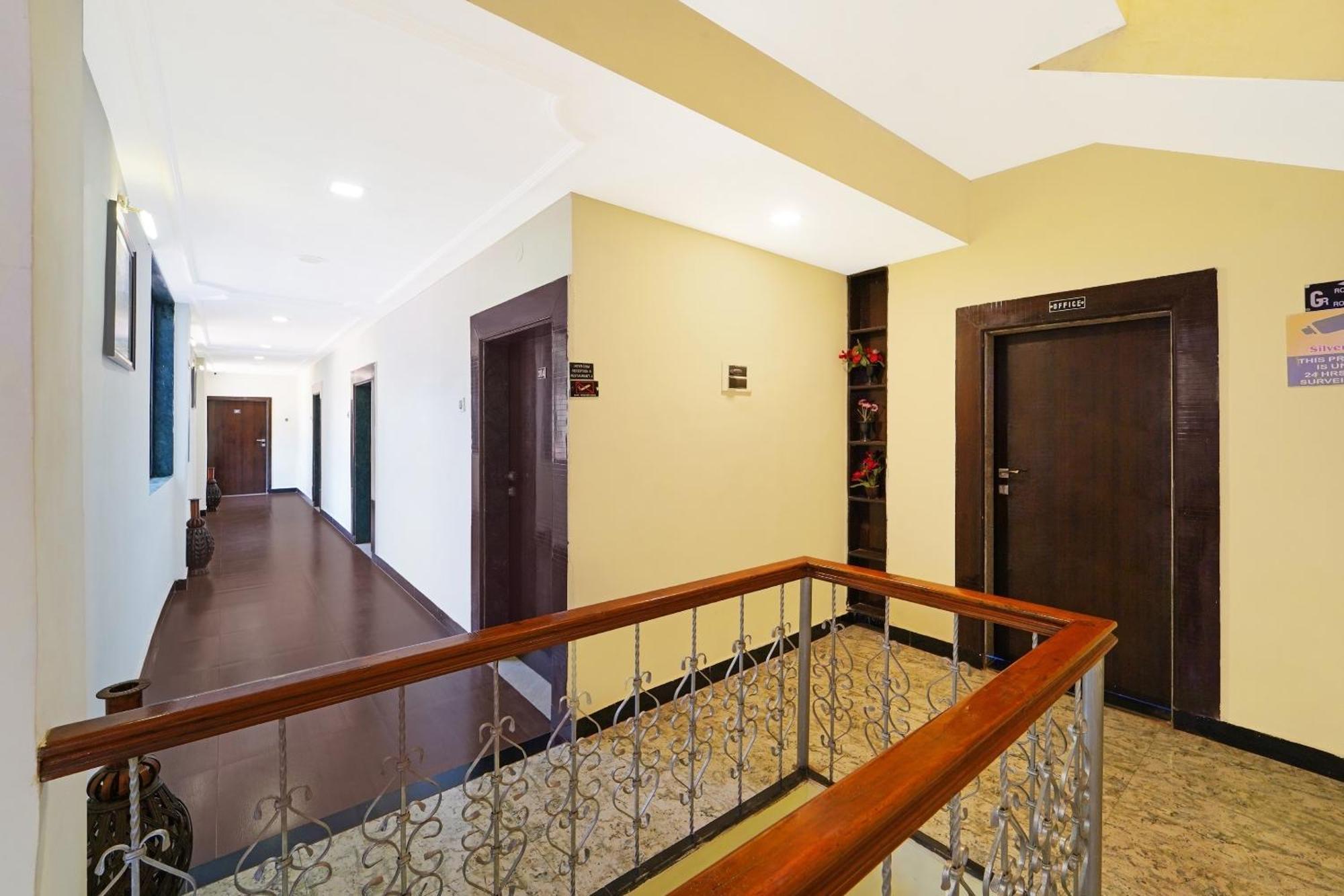 Hotel O Silver Leaf بانتشجانى المظهر الخارجي الصورة