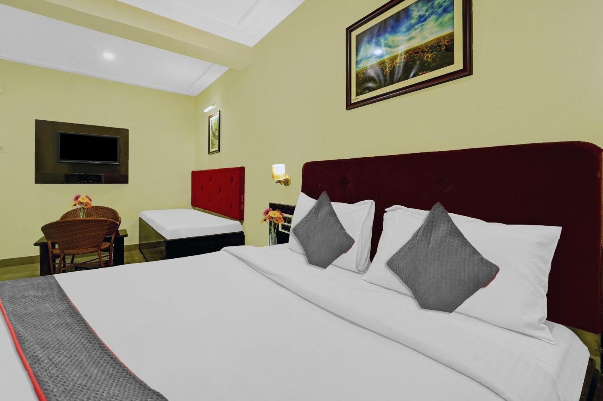 Hotel O Silver Leaf بانتشجانى المظهر الخارجي الصورة