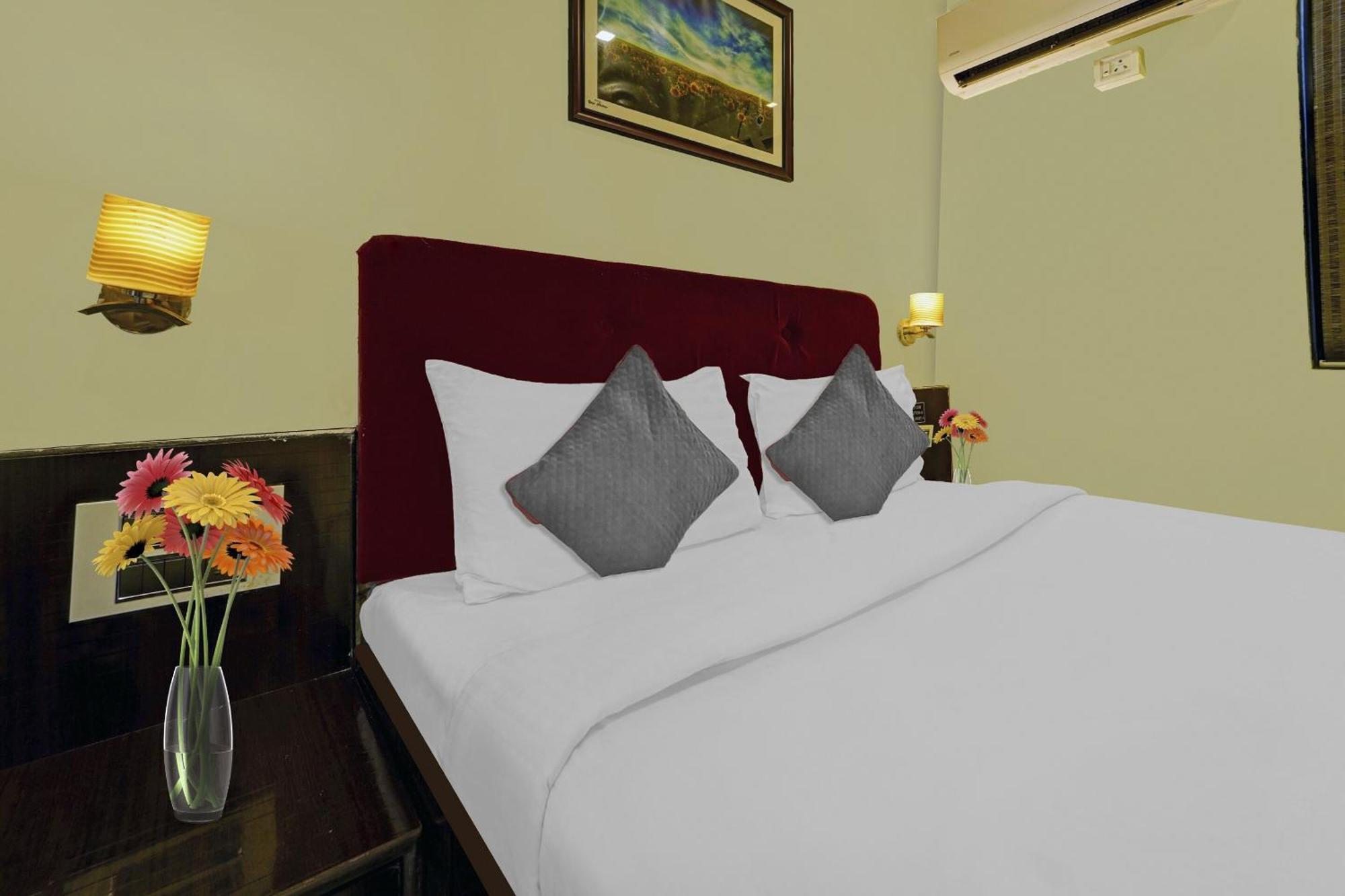Hotel O Silver Leaf بانتشجانى المظهر الخارجي الصورة
